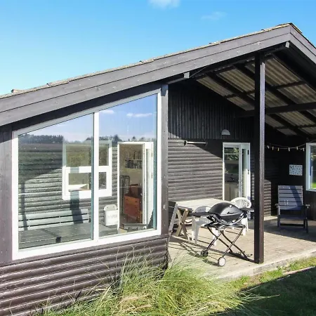 Holiday home Amarah - 325m From The Sea In Nw Jutland By Interhome Lokken